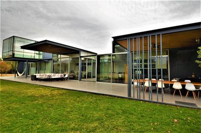 Principal view
