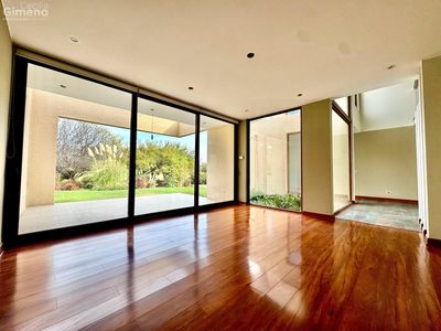 Imagen Interior Numero 1