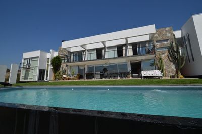 Principal view
