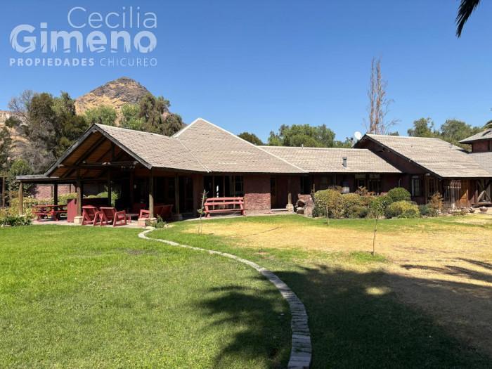 Casa en Arriendo, Chicureo Centro