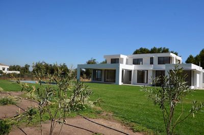 Principal view