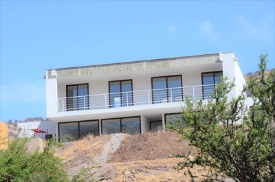 Principal view