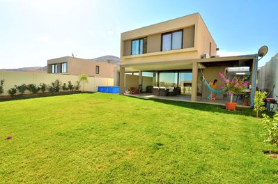 Principal view