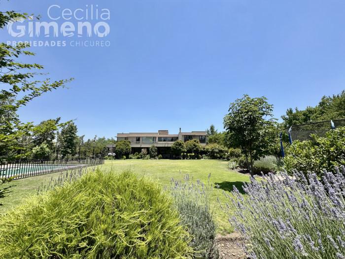 Casa en Venta, Chicureo Centro