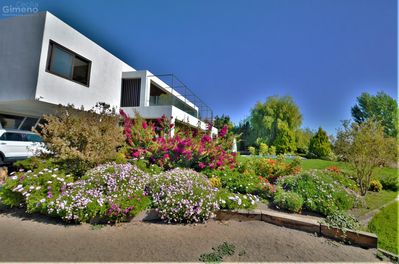 Principal view