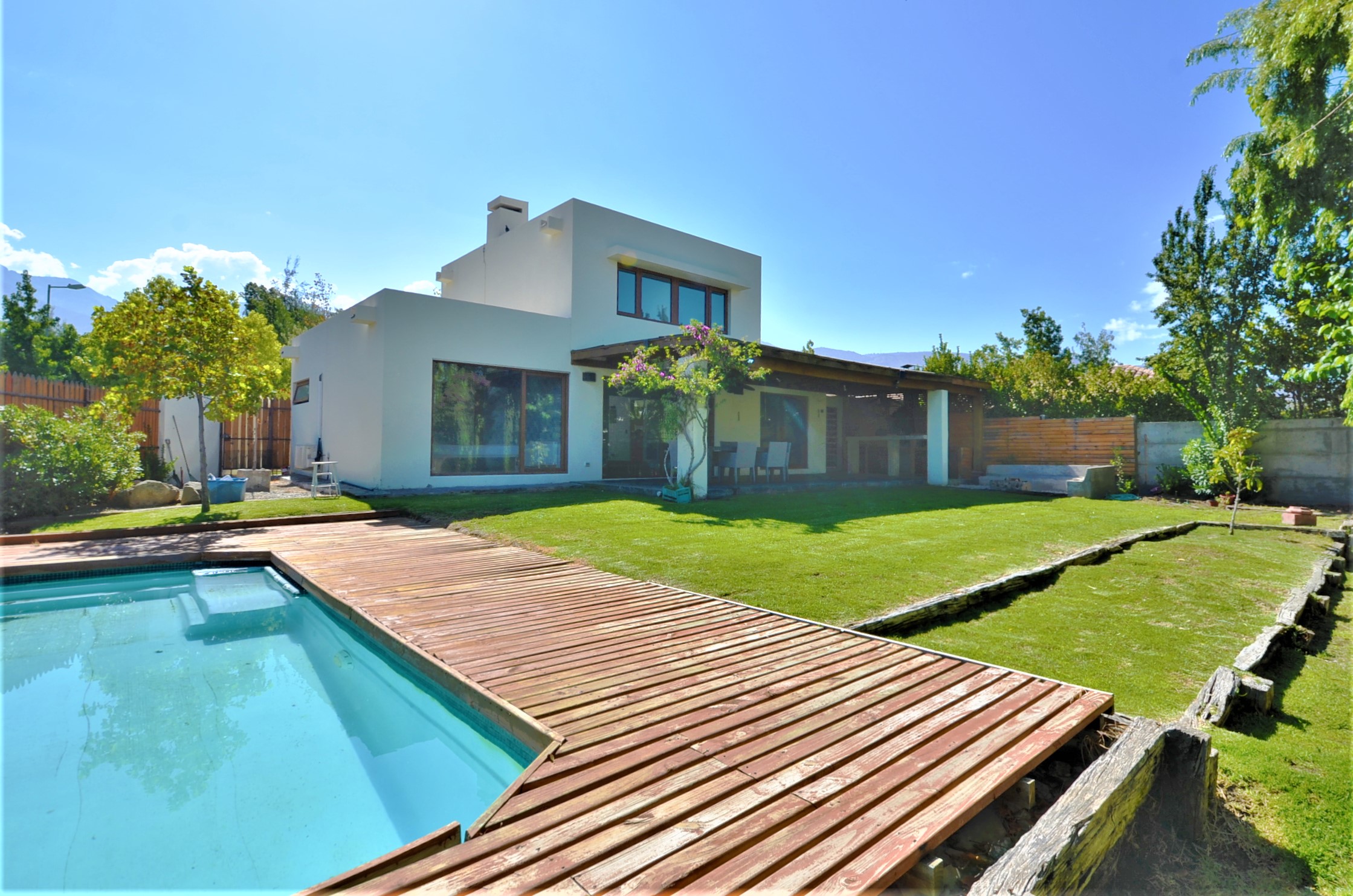 Casa en Venta, Piedra Roja - Cecilia Gimeno