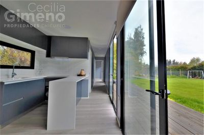 Principal view