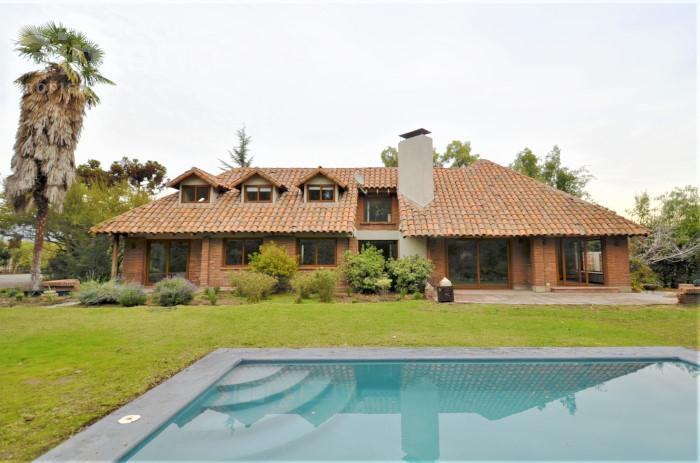 Casa en Arriendo, Piedra Roja