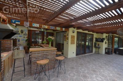 Principal view