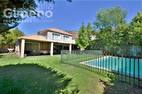 Casa en Arriendo, Santa Elena