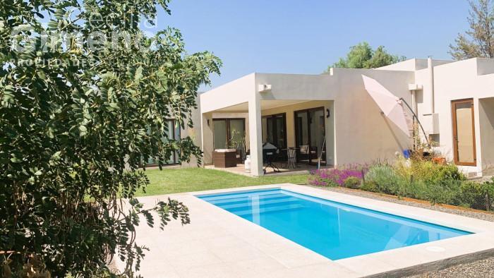 Casa en Arriendo, Piedra Roja