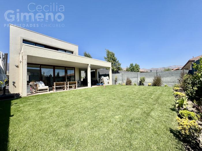 Casa en Arriendo, Piedra Roja