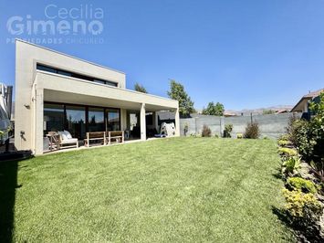 Casa en Arriendo, Piedra Roja