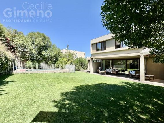 Casa en Arriendo, Piedra Roja