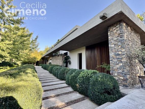 Casa en Venta, Chicureo Centro