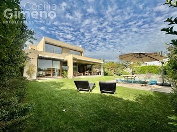 Casa en Venta, Piedra Roja