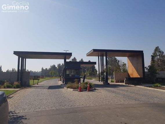 Sitio en Venta, Chicureo Centro