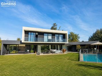 Casa en Venta, Chicureo Centro