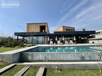 Casa en Venta, Piedra Roja