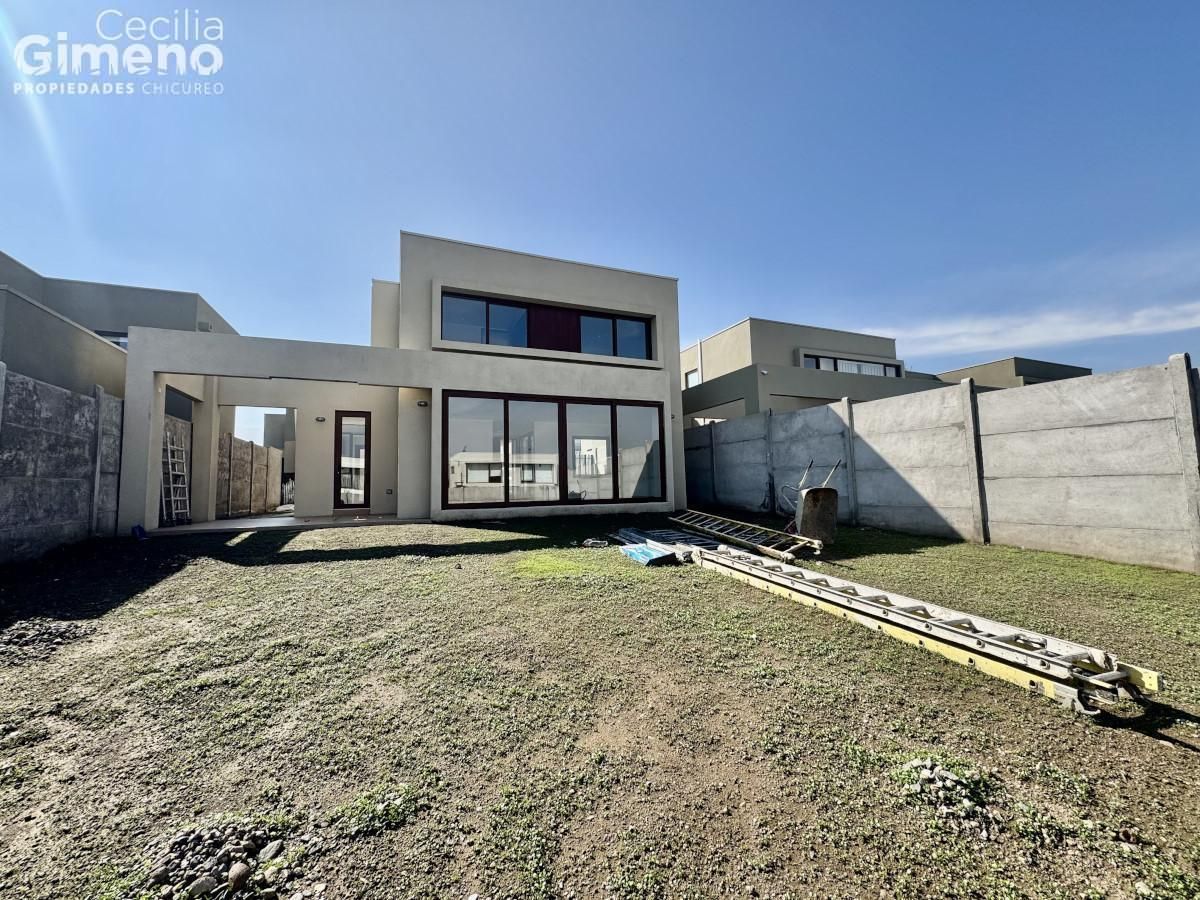 Casa en Venta, Piedra Roja
